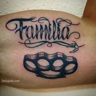 Tatuajes que signifiquen familia unida