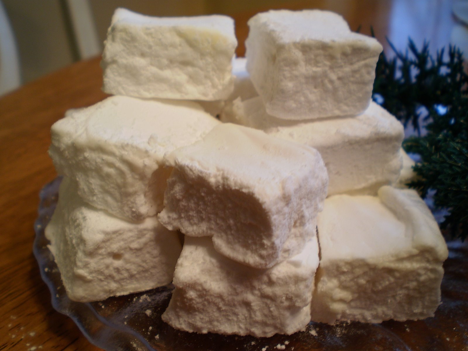 Yummy Homemade Marshmallows