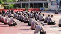 Polres Pringsewu Baca Yasin Bersama di Lapangan Terbuka