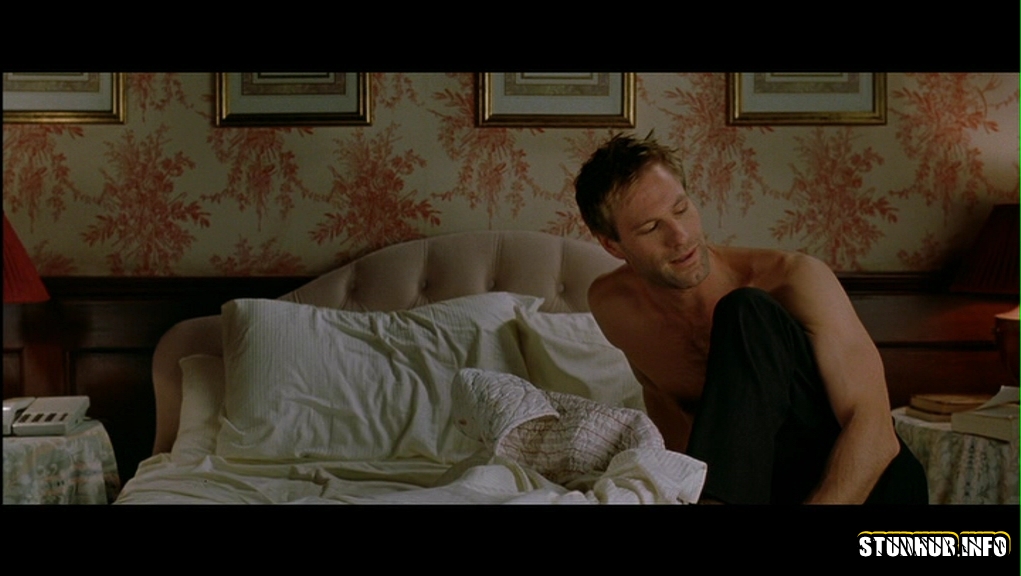 Aaron Eckhart Shirtless in