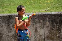 Guerra de agua en las fiestas de Llano