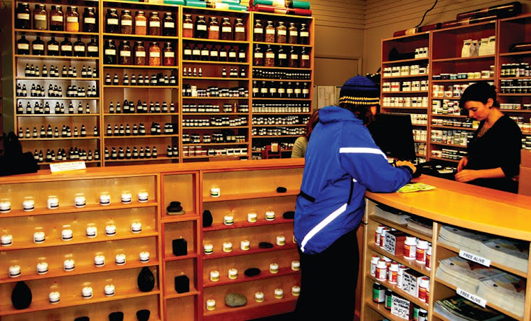 Wide selection of supplements and vitamins