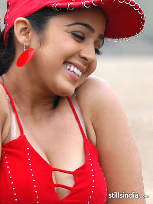 ACTRESS CHARMI HOT PICS id=