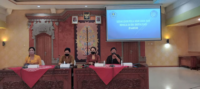   TP PKK Kota Denpasar Sosialisasikan Pola Asuh Anak dan Remaja di Era Digitalisasi 