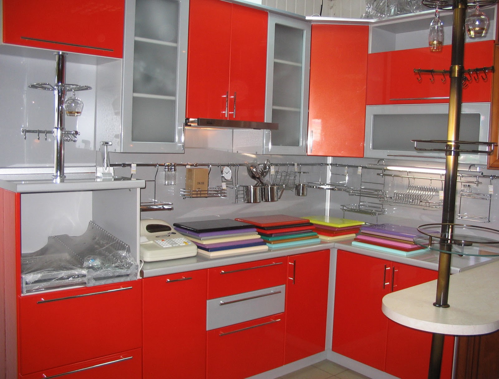 21 Desain Kitchen Sets Merah 