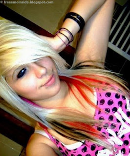 Hot emo girls pictures - hair style