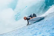 surf30 wsl tahiti pro 2022 Kelly Slater 22Tahiti  QUA0374 Damien Poullenot