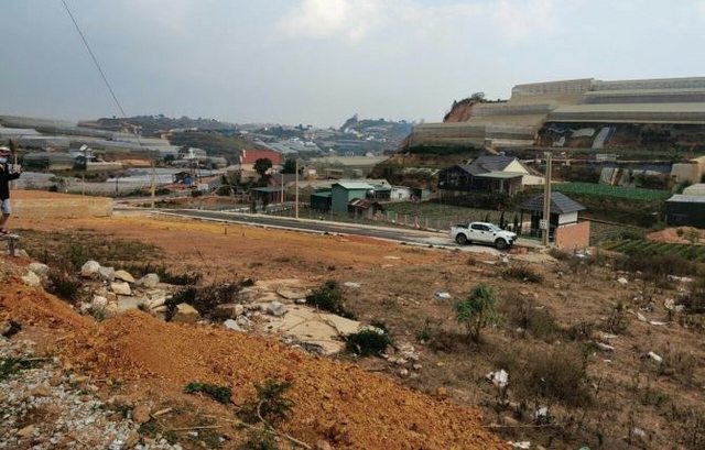 Bán 1500m2 đất MT đường Đa Phú, TP Đà Lạt, giá 15tr/m2