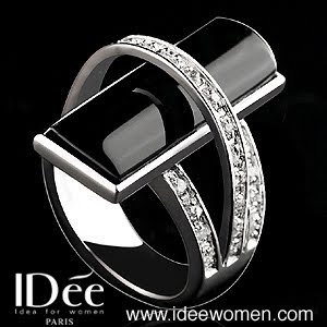 Fashion Jewellery Woman Ring Photos
