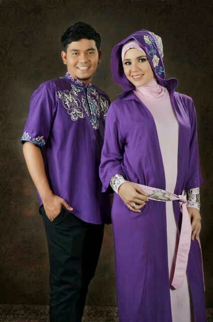 Model baju  pesta modern terbaru lengan pendek muslim 