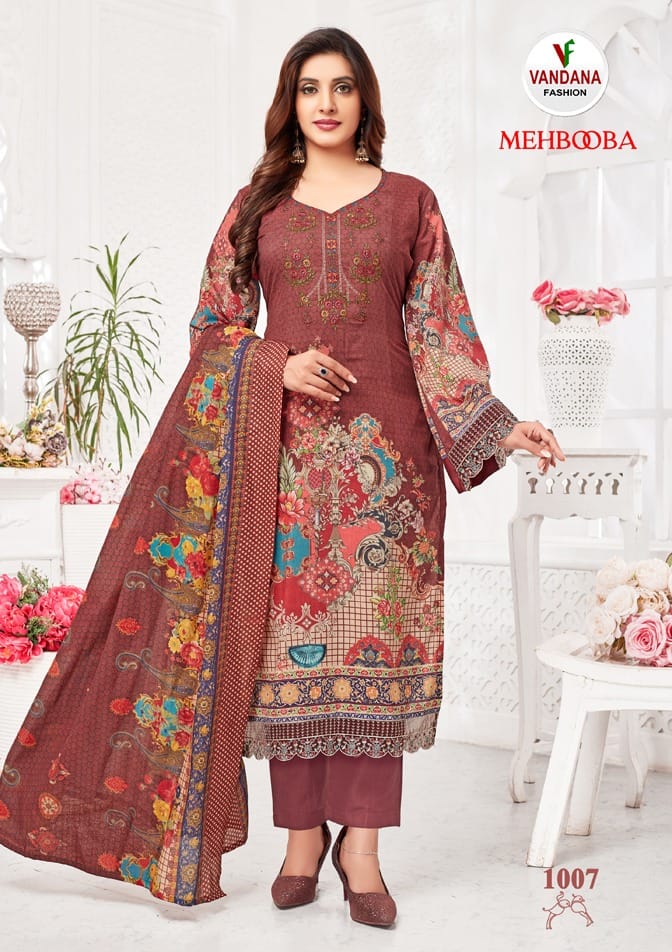 Pin by silka on Dresses | Embroidery dress boho, Embroidery designs  fashion, Pakistani dresses online