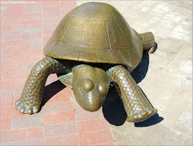 Escultura de la Tortuga en Copley Square, Boston