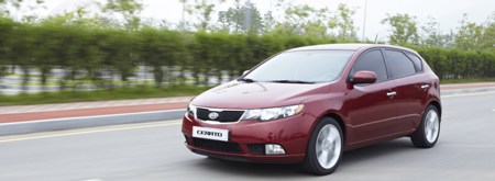 Chris Leith Automotive  US specs Kia Optima 2011 arrives  sales