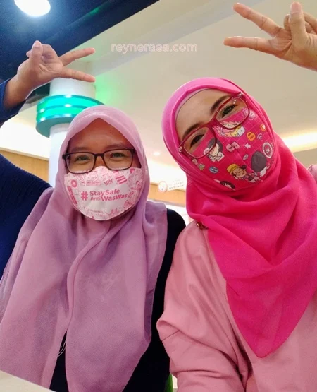 reyne raea dan yuniari nukti blogger surabaya