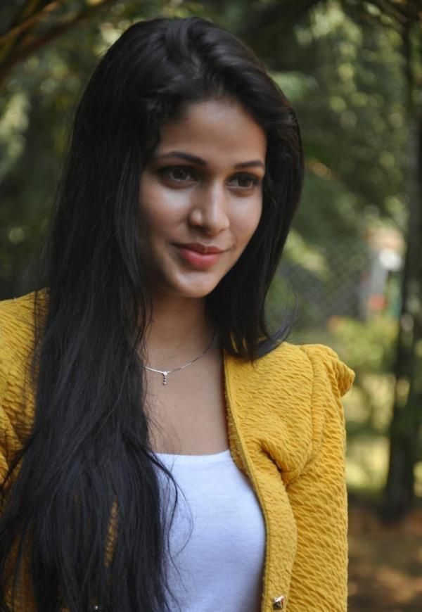 Lavanya Tripathi hot, lavanya Tripathi sexy, lavanya Tripathi gorgeous looks, lavanya Tripathi lovely smile, lavanya Tripathi beutiful eyes, lavanya Tripathi boobs, lavanya Tripathi HD wallpapers