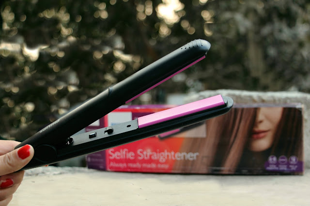 Quick Easy Curls,Philips Selfie Straightener, how to curl hair with straightener, easy DIY curls,big bouncy curls, 5 minutes hairstyles, best hair straightener,Philips hair straightener online india, how to straightener hair,how to be selfie ready,beauty , fashion,beauty and fashion,beauty blog, fashion blog , indian beauty blog,indian fashion blog, beauty and fashion blog, indian beauty and fashion blog, indian bloggers, indian beauty bloggers, indian fashion bloggers,indian bloggers online, top 10 indian bloggers, top indian bloggers,top 10 fashion bloggers, indian bloggers on blogspot,home remedies, how to