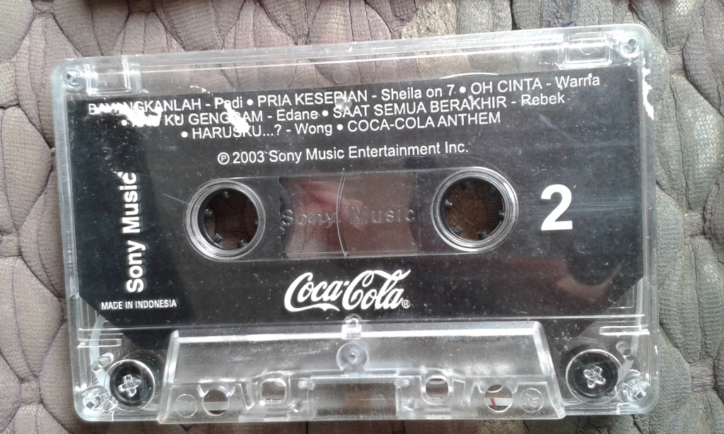 KARATANCORNER KASET TAPE  COCA COLA Coca Cola Cassette 