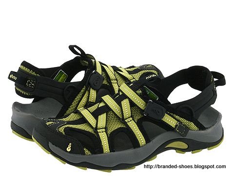 Branded shoes:KB77183