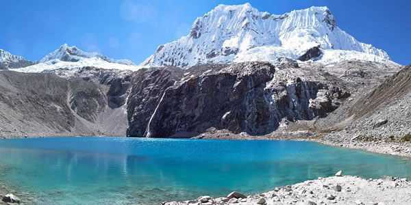 lagunas mas hermosas de peru