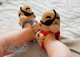 Krawka: Baby booties - Pirates, Free crochet pattern