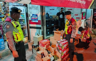 Kabid Humas Polda Jabar : Ops Pekat,  Ratusan Miras Diamankan Polisi.