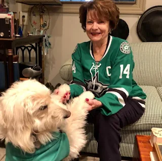 Picture of Louanne Stephens with her dog