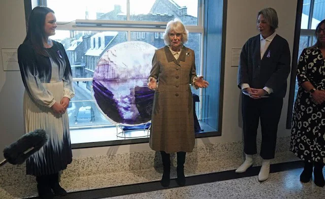 The Queen officially opened a Safe Space in Aberdeen Art Gallery where victims of domestic abuse