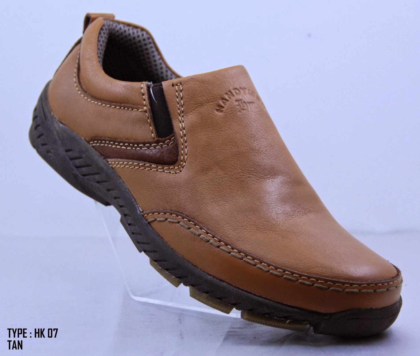 BOS SEPATU  cara memilih sepatu  yang  nyaman  dan enak dipakai  