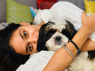 Keerthy Suresh in White Dress with Cute and Awesome Lovely Smile with her Cute Dog