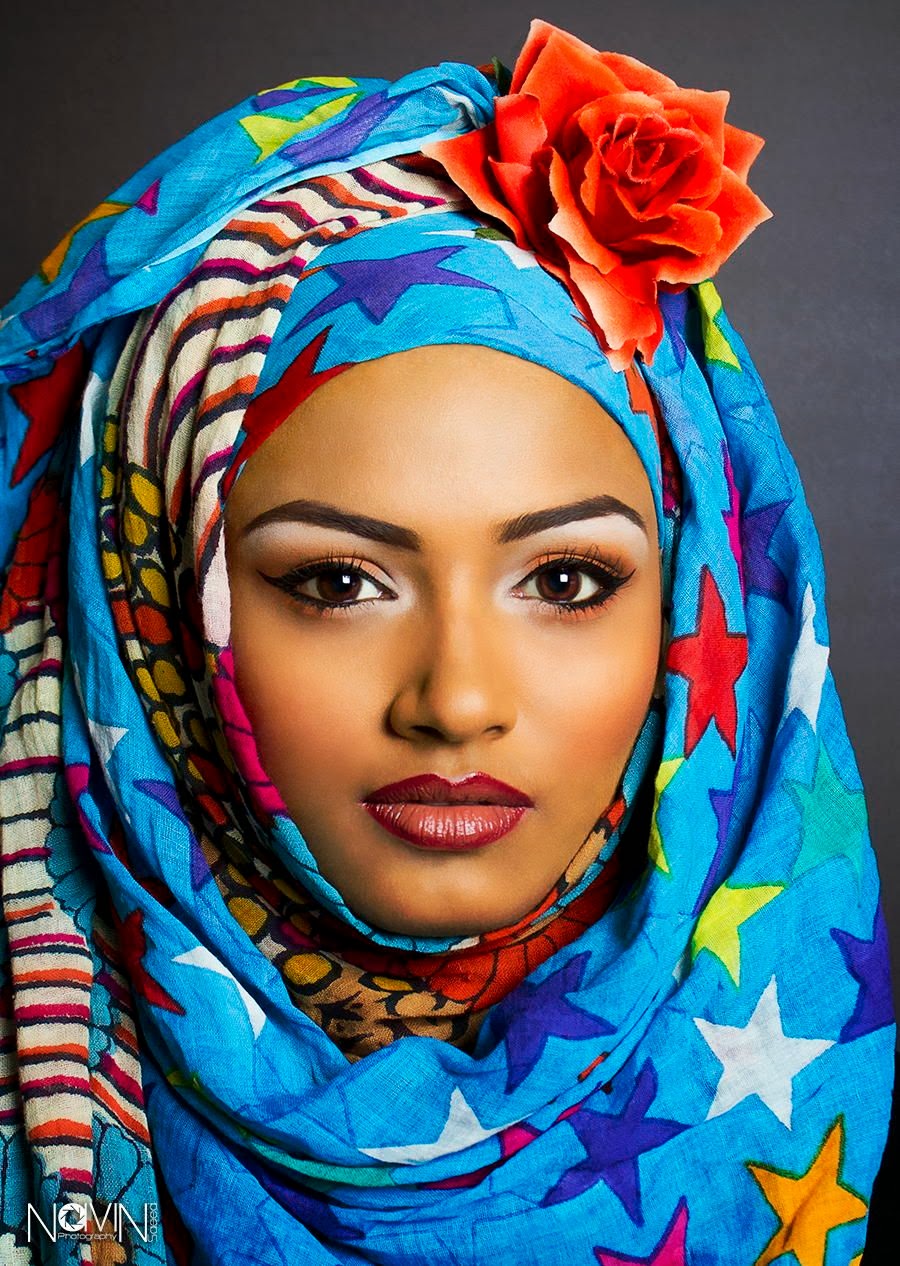 Koleksi Foto Wanita  Cantik Dengan  Jilbab Artikel Terlengkap