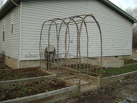  build an arched arbor tunnel based on this one for inside the garden