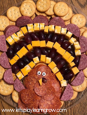 Thanksgiving Food Ideas-Turkey Meat, Cheese, and Cracker Tray-Turkcuterie Board