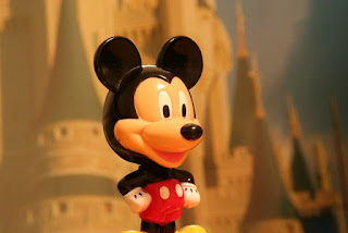 Gambar Boneka Mickey Mouse Lucu 13