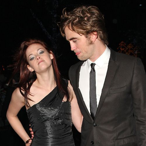 robert pattinson and kristen stewart smoking together. 2011 kristen stewart and