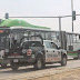 Invade transporte oficial de Ecatepec el carril confinado al Mexibus