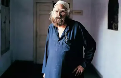 Khushwant Singh is many things to many people. More you read about him, hungrier you get. He is the high priest of journalism and can be said to be India's best.