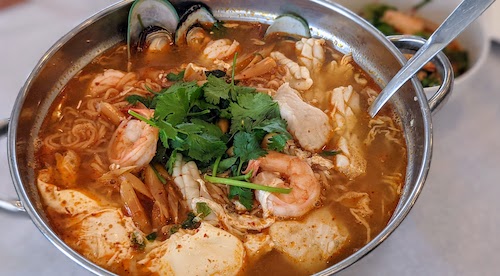 Mama tom yum talay (medium)