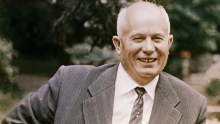 Biografi Nikita Khrushchev, Tokoh Penting Dalam Sejarah Uni Soviet, naviri.org, Naviri Magazine, naviri majalah, naviri