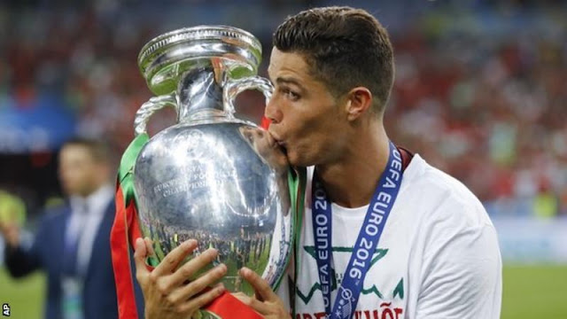 UEFA Menobatkan Cristiano Ronaldo Sebagai Pemain Terbaik Eropa