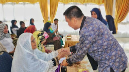 Bupati Kep. Selayar Serahkan Santunan Veteran Pejuang Kemerdekaan