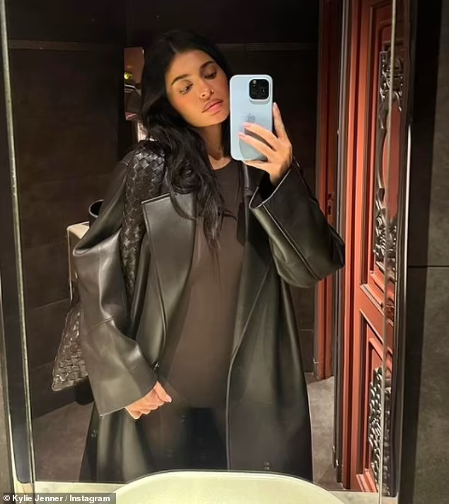 Kylie Jenner Posts Support for Israel Then Deletes Instagram Story After Fan Backlash Amid Brutal Palestine Conflict