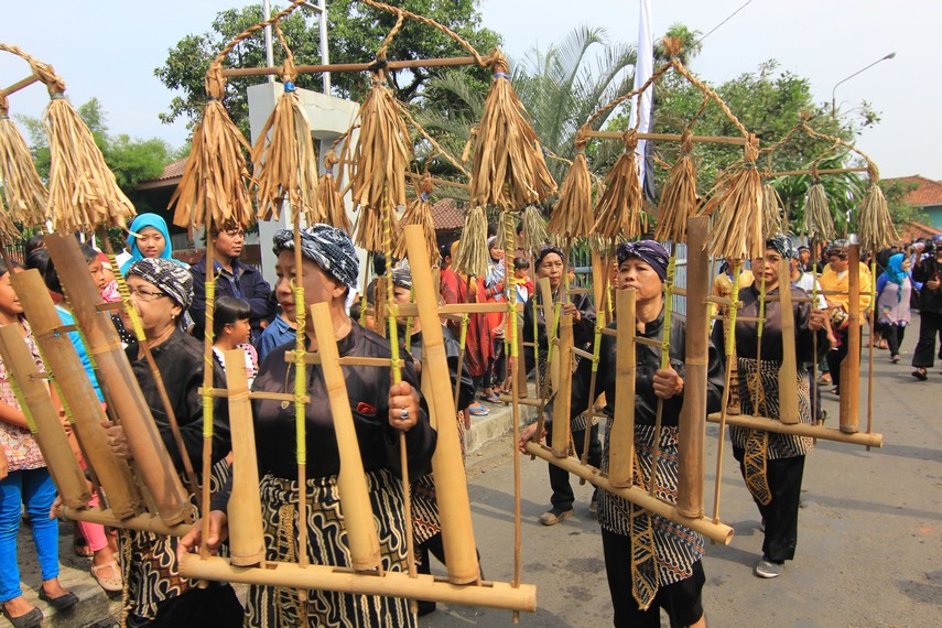  Alat  Musik  Tradisional  asal Daerah di 34 Provinsi SENI 