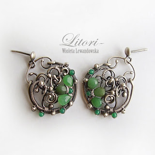 green, silver earrings, wire-wrapping