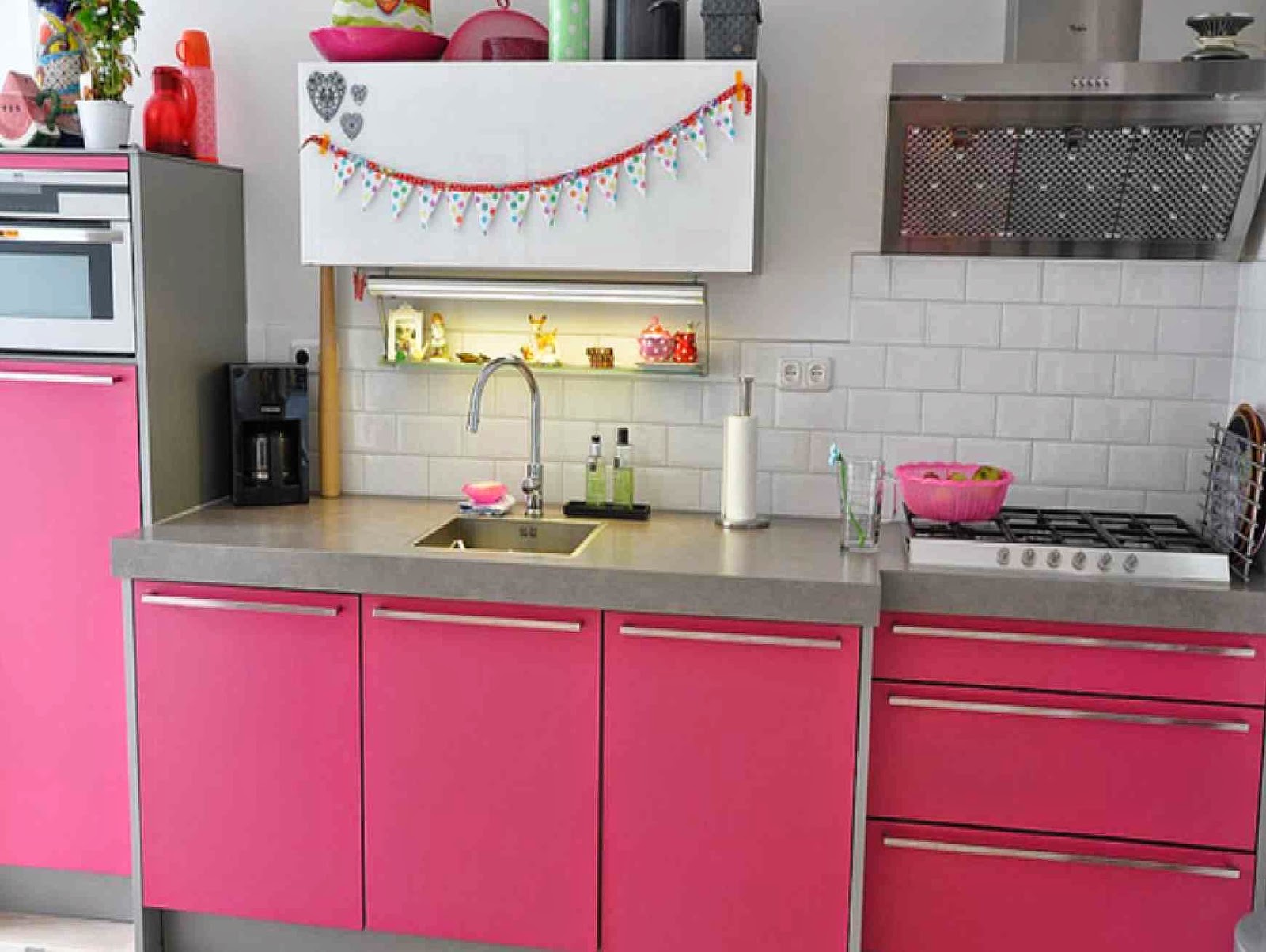 Desain Interior Dapur Warna Pink Desain Properti Indonesia