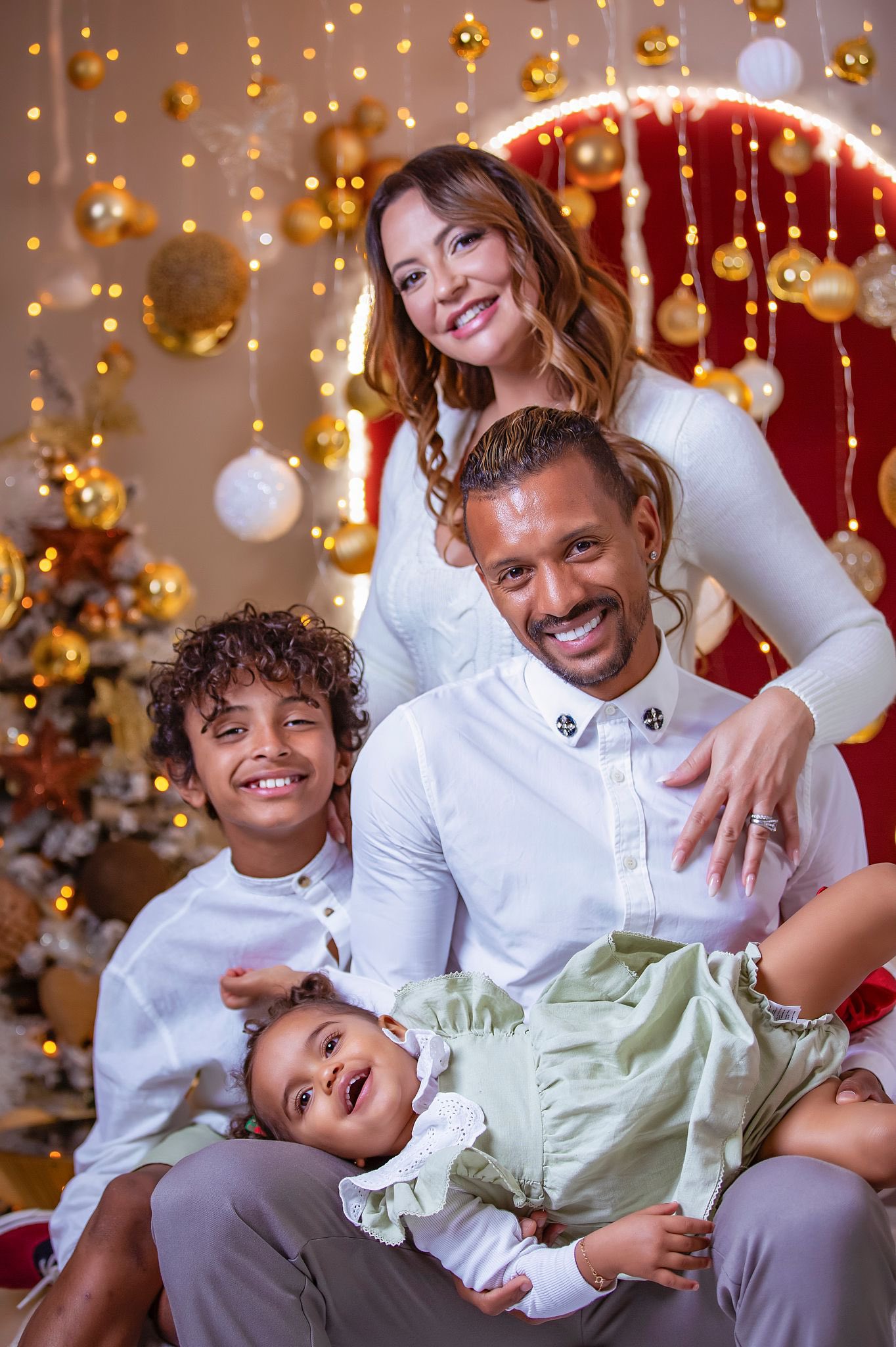 Nani and family