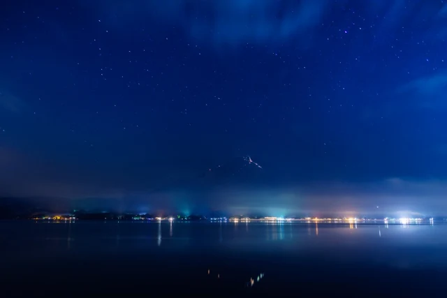 星空と夏富士～長池親水公園