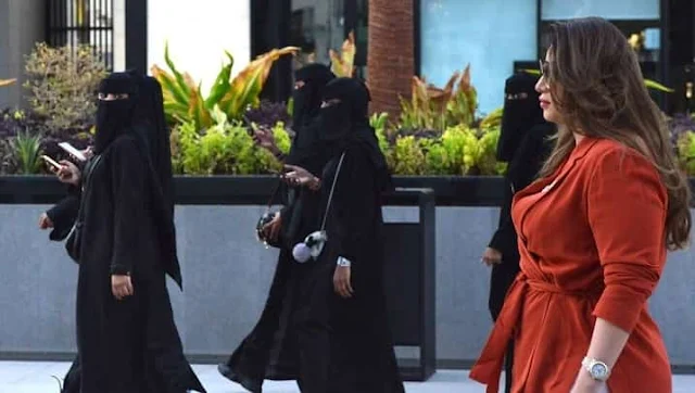 Foreign Women not required to wear Abayas, Only Modest Clothing