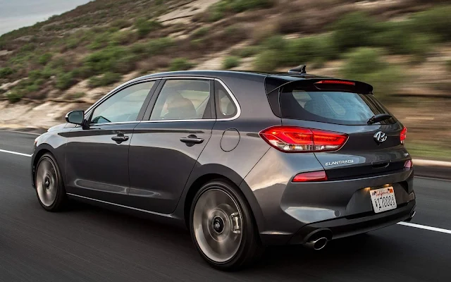 2018 Hyundai Elantra GT Hatch / i30