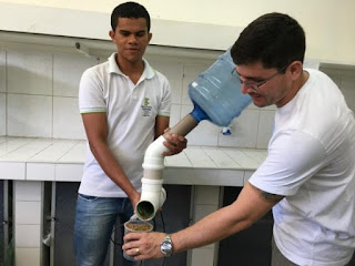 estudantes-de-morada-nova-criam-equipamento-que-alimenta-peixes-automaticamente