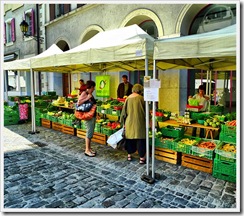 Street Market colorful (13)